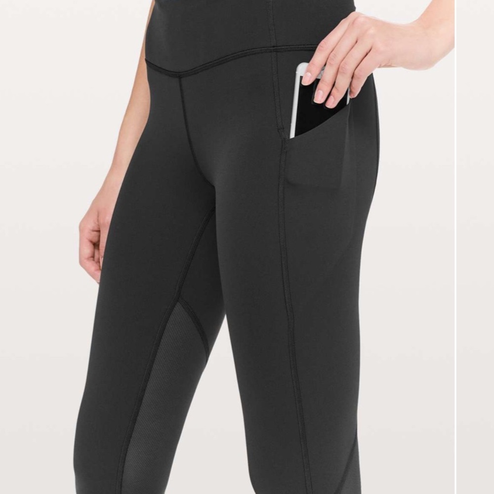 Lululemon🍋Pace Rival Black Full-On Luxtreme Leggings 22” Size 8 - Picture 5 of 10